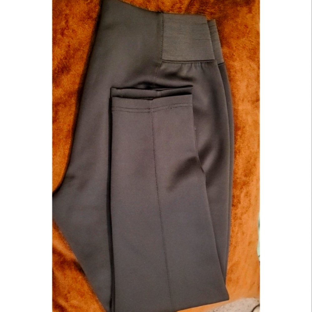 Womens Mid Rise Skinny Pull-On Pants